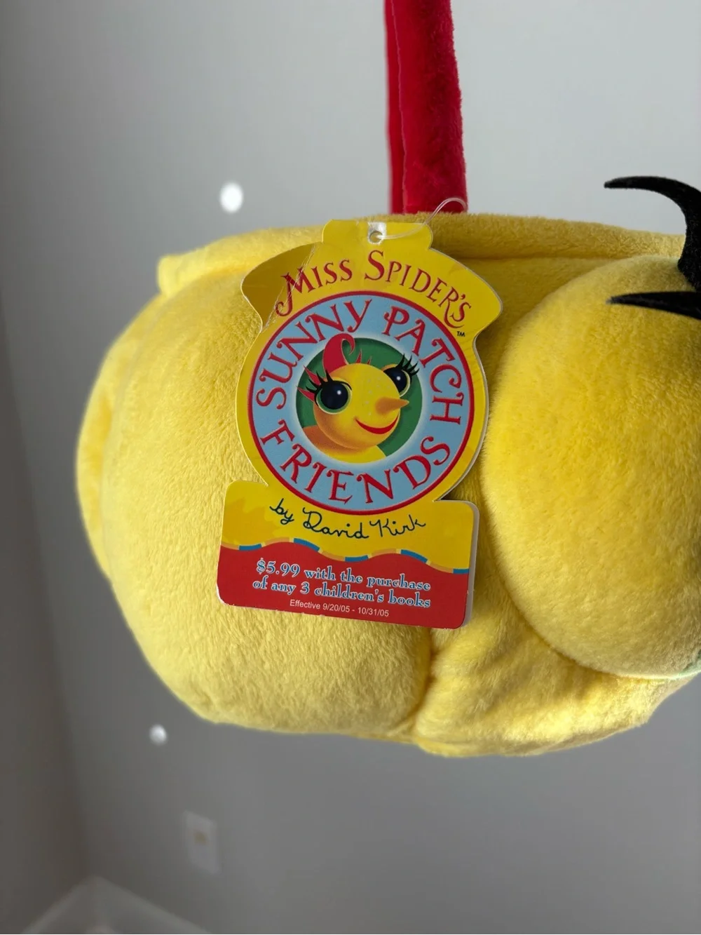 Vintage Y2K Miss Spider Sunny Patch and Friends Plush Easter Basket Bucket Face